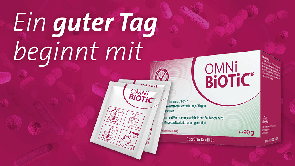 Werbegrafik für OMNi-BiOTiC®.
Links steht der Text „Ein guter Tag beginnt mit“.
Rechts ist eine Packung OMNi-BiOTiC® sowie zwei Portionssachets mit Anwendungspiktogrammen abgebildet.
Hintergrund in magenta mit Bakterien.